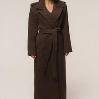 «Ligne savane» — manteau long ceinturé, chocolat