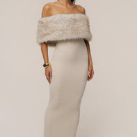 «Éclat givré» — robe longue, taupe.