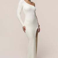 « Neige Alpine » — Robe Longue Asymétrique Fendue, Ivoire