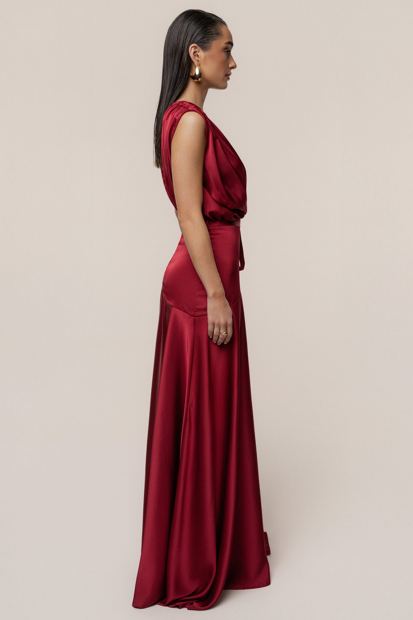 « Amalia » — Robe Longue Satinée, Rouge