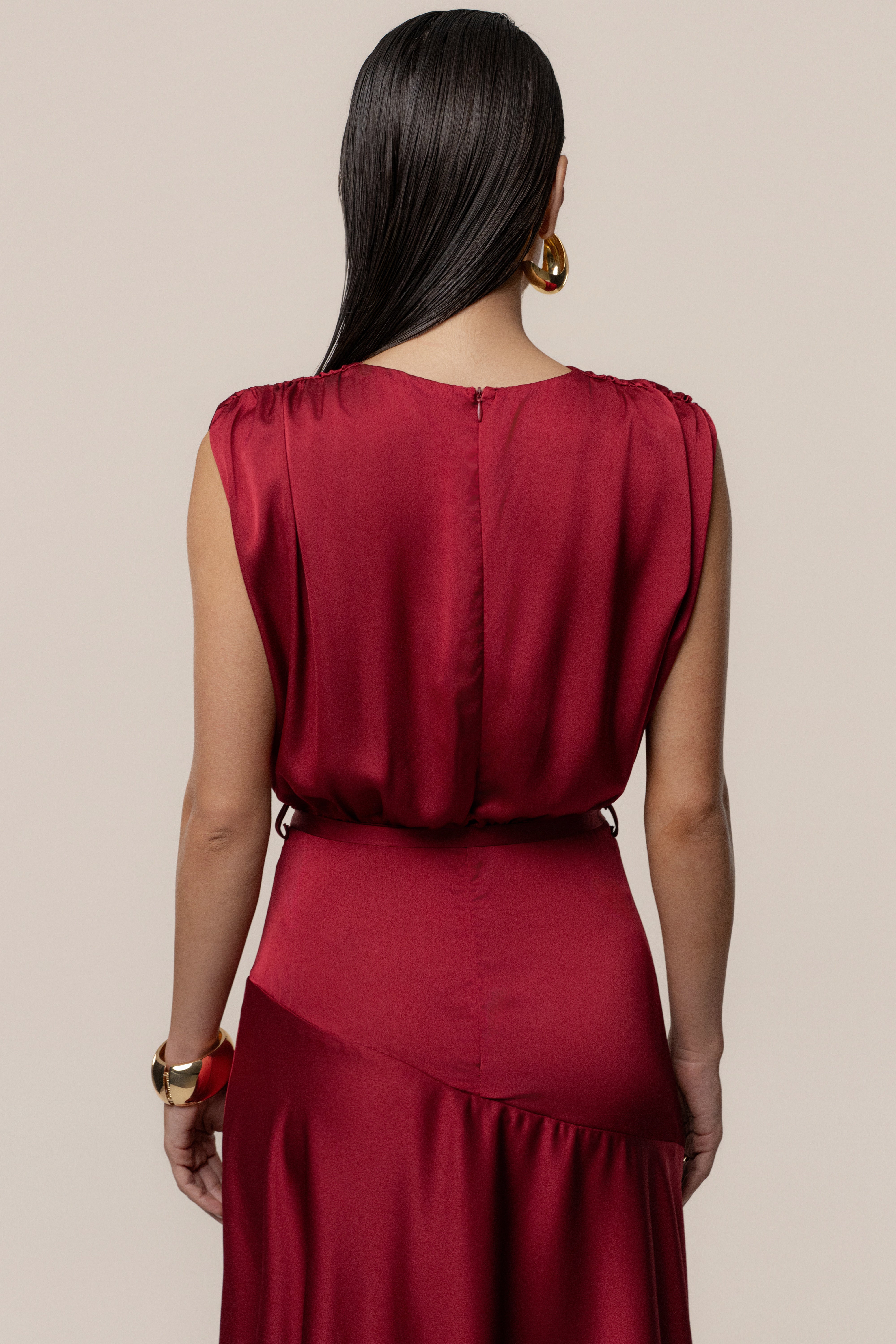 « Amalia » — Robe Longue Satinée, Rouge