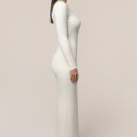 « Neige Alpine » — Robe Longue Asymétrique Fendue, Ivoire