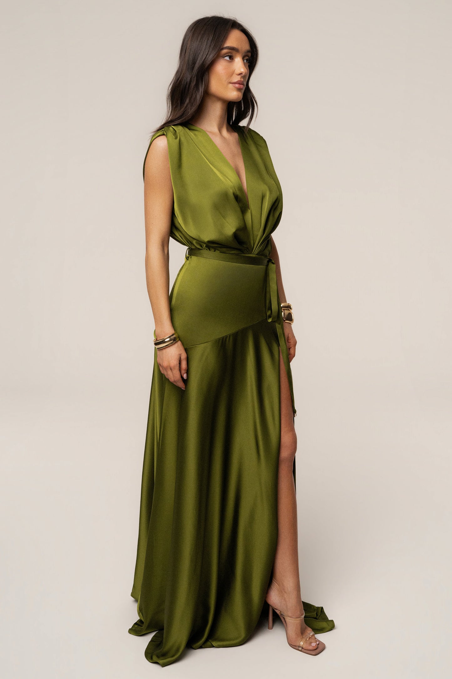 « Amalia » — Robe Longue Satinée, Olive
