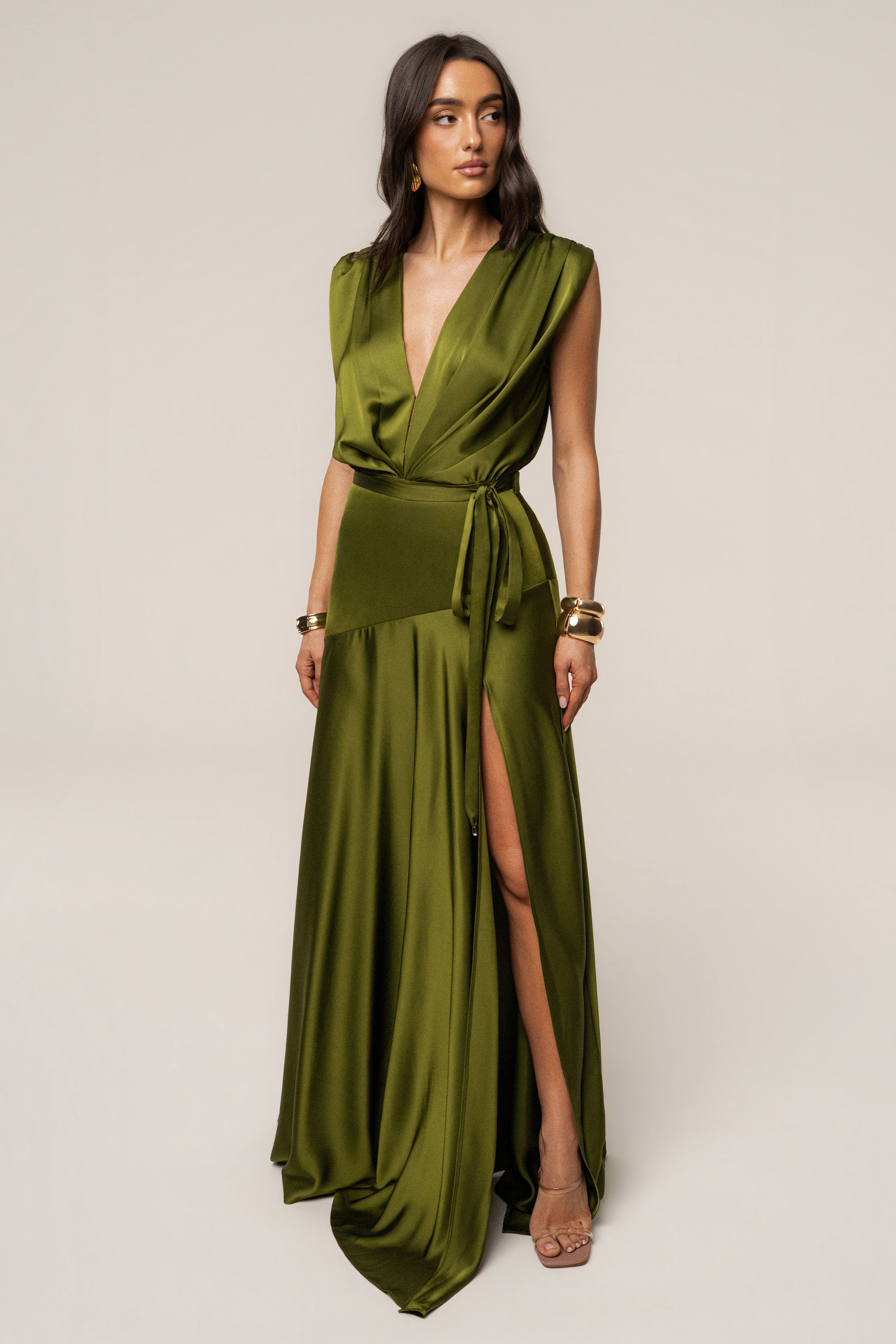 « Amalia » — Robe Longue Satinée, Olive