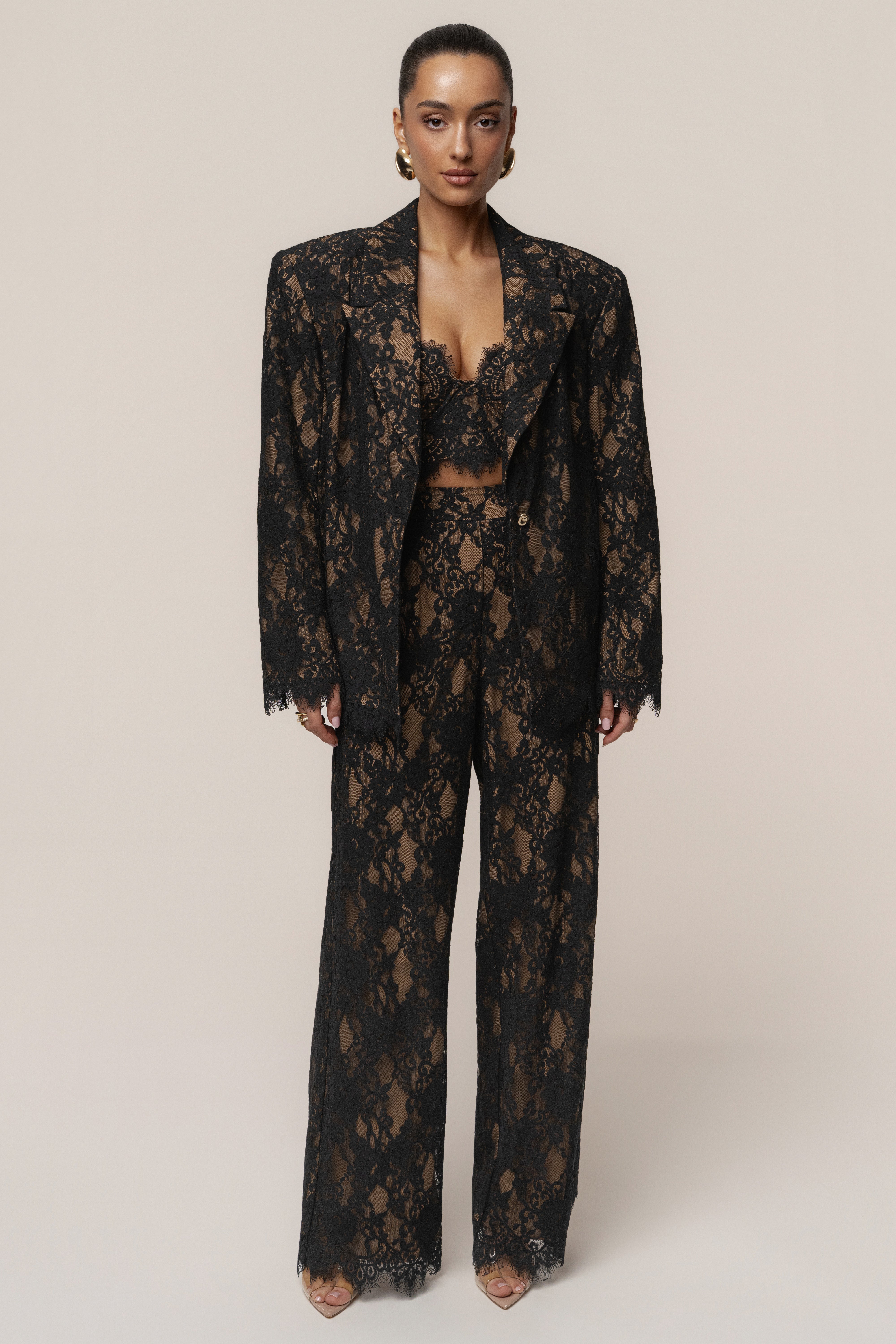 « Étreinte Éternelle » — Pantalon en Dentelle, Noir