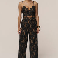 « Étreinte Éternelle » — Pantalon en Dentelle, Noir