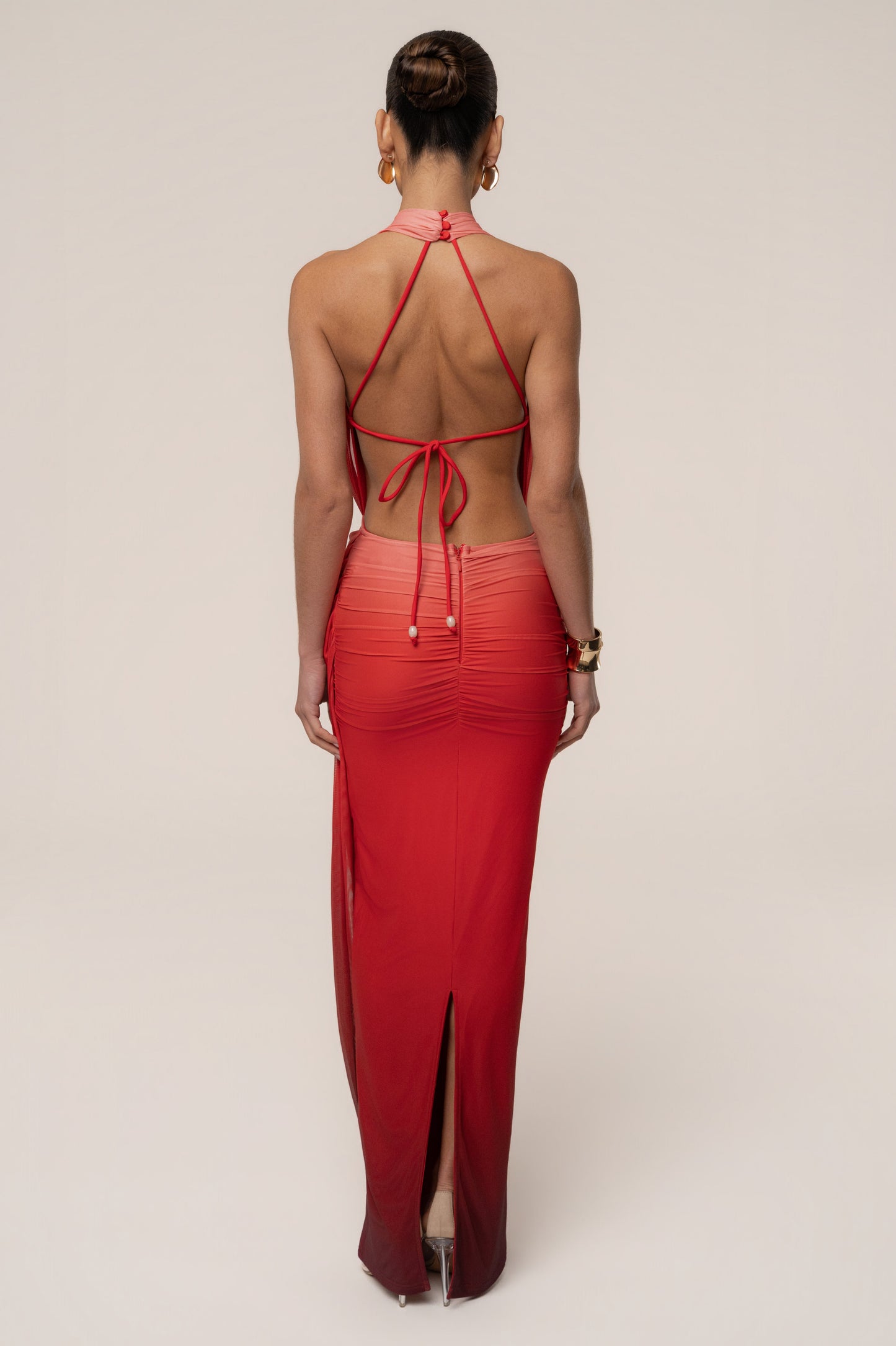 « Alaina » — Robe Longue Plongeante Dos Nu, Dégradé Terracotta