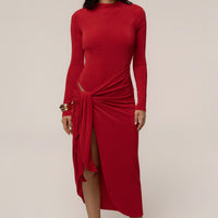 « Dernière Lueur » — Robe Midi Froncée à Fente, Rouge