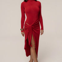 « Dernière Lueur » — Robe Midi Froncée à Fente, Rouge