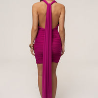 « Heure Tardive » — Robe Courte Plongeante Dos Nu, Fuchsia