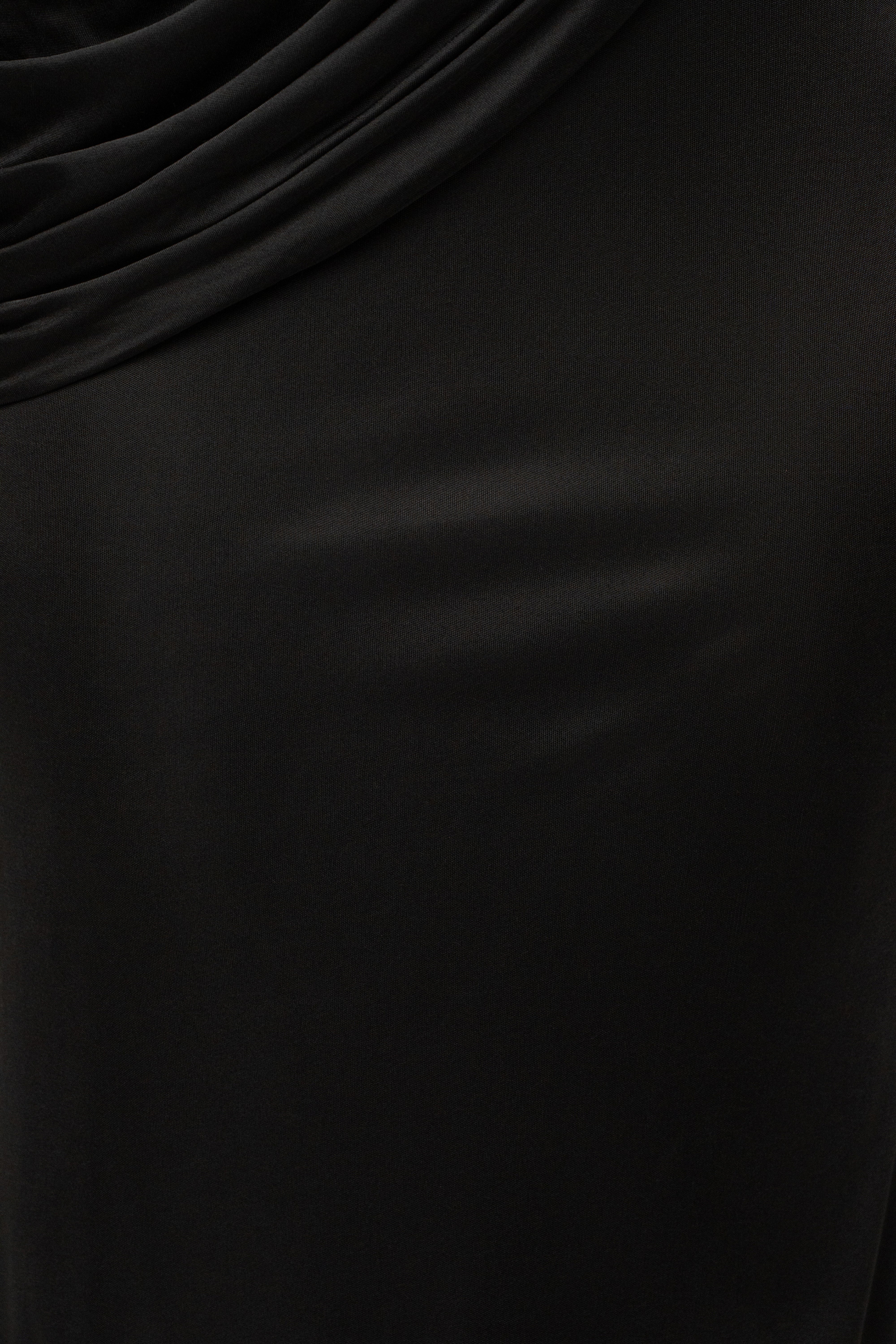 « Cadre Doré » — Robe Ornée, Noir