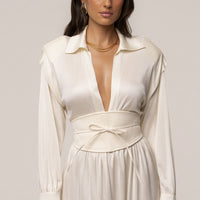 « Ligne Haute » — Robe Longue à Col, Crème