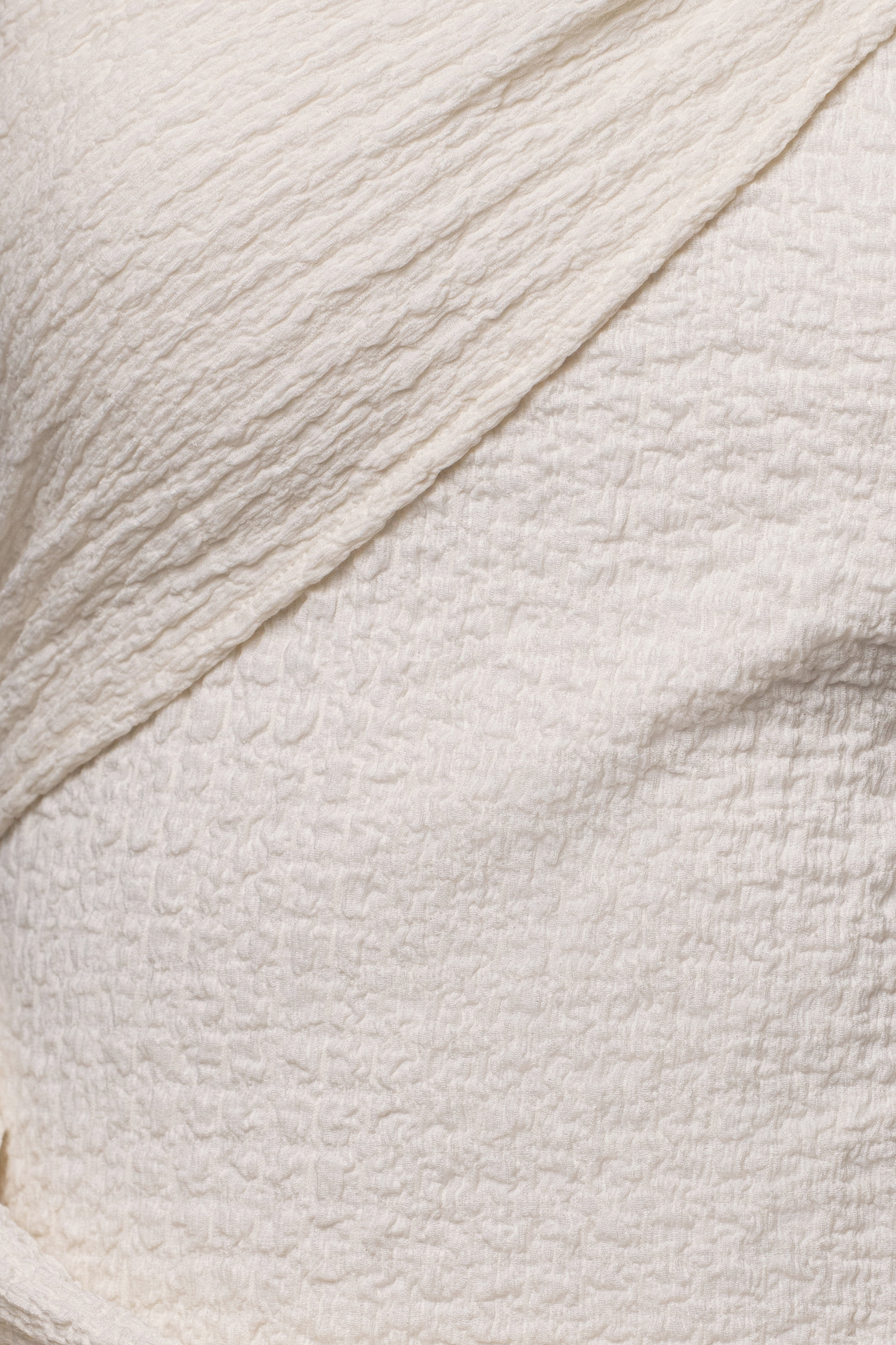 « Muse Nocturne » — Robe Courte, Ivoire