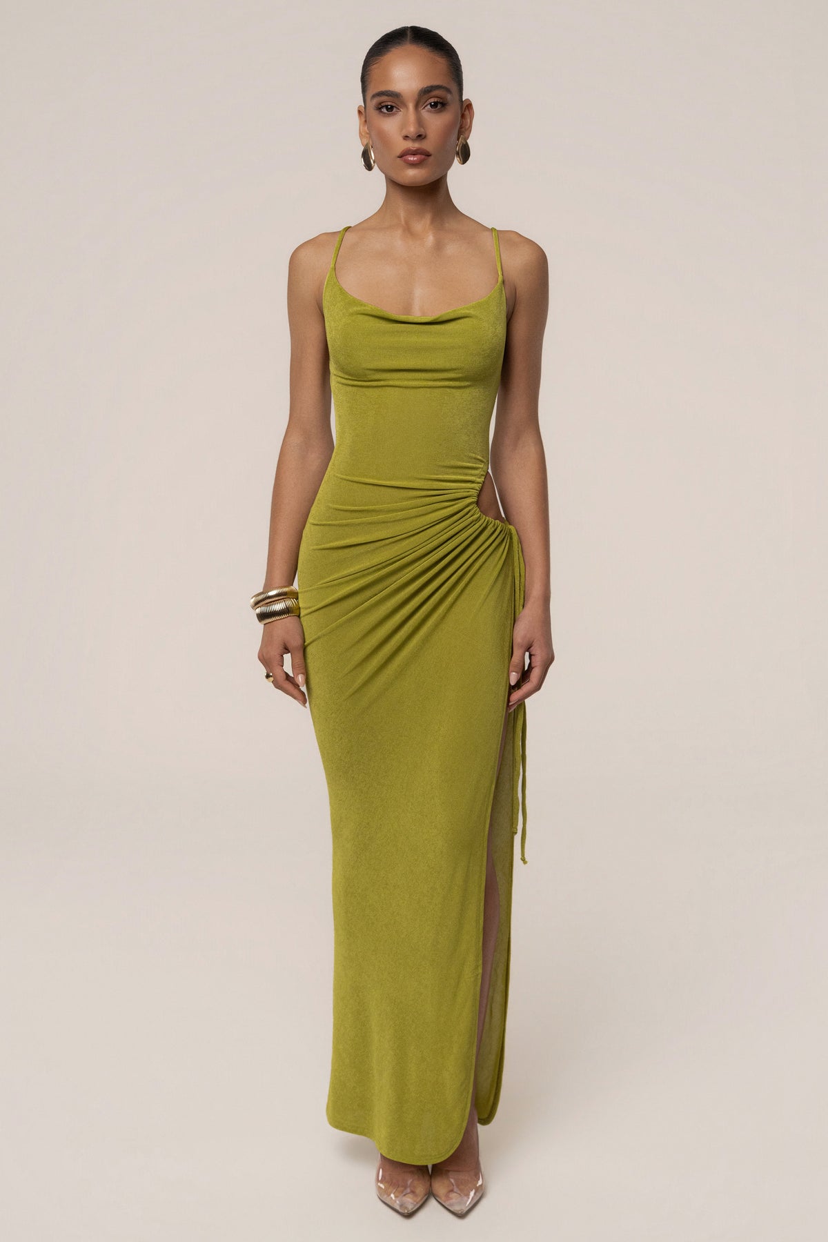 « Haute Exigence » — Robe Longue Drapée Échancrée, Vert Citron