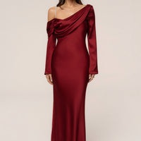 « L'Unique » — Robe Longue en Satin, Rouge
