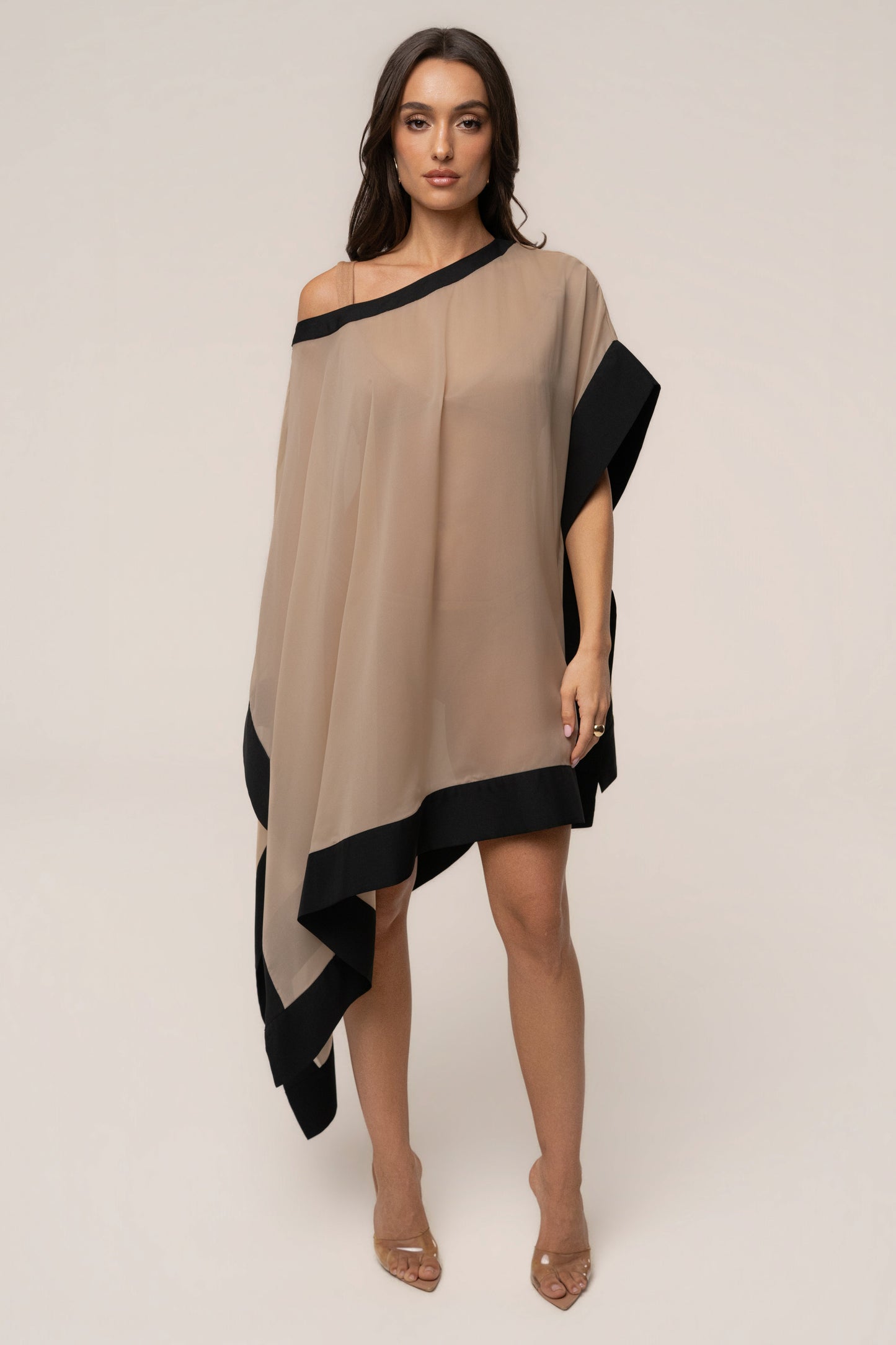 « Lysette » — Haut Poncho Contrasté, Beige
