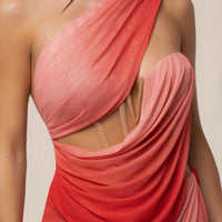 « Cœur d’Impératrice » — Robe Longue Drapée en Maille, Terre Ombrée