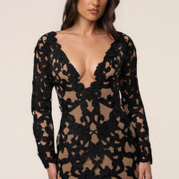« Songe Floral » — Robe Courte Manches Longues, Noir