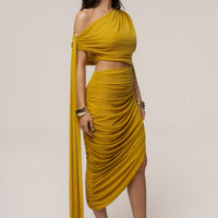 « Aris » — Robe Mi-Longue Découpée, Moutarde
