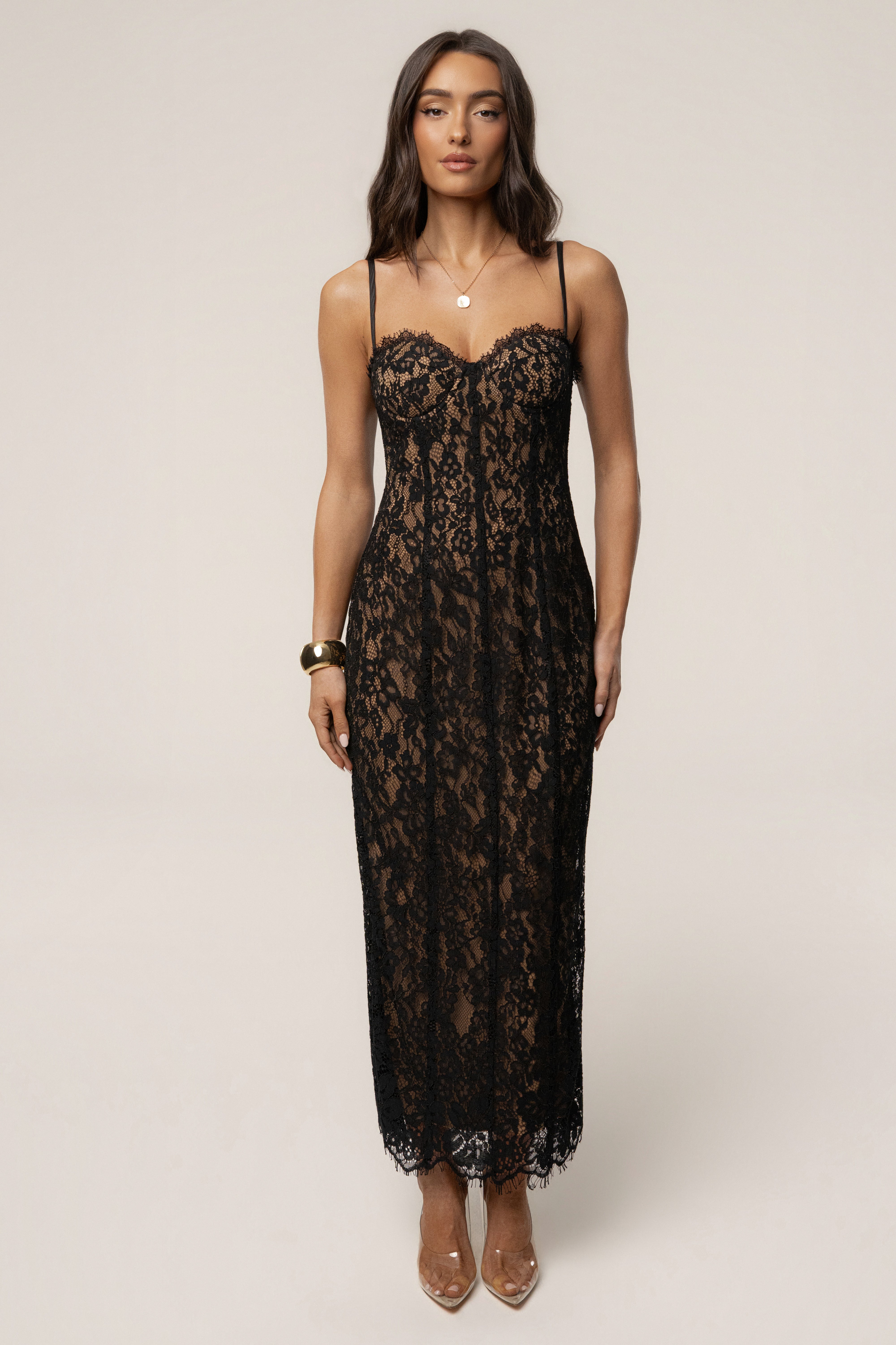« Chant du Cœur » — Robe Mi-Longue Corset en Dentelle, Noir