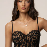 « Chant du Cœur » — Robe Mi-Longue Corset en Dentelle, Noir