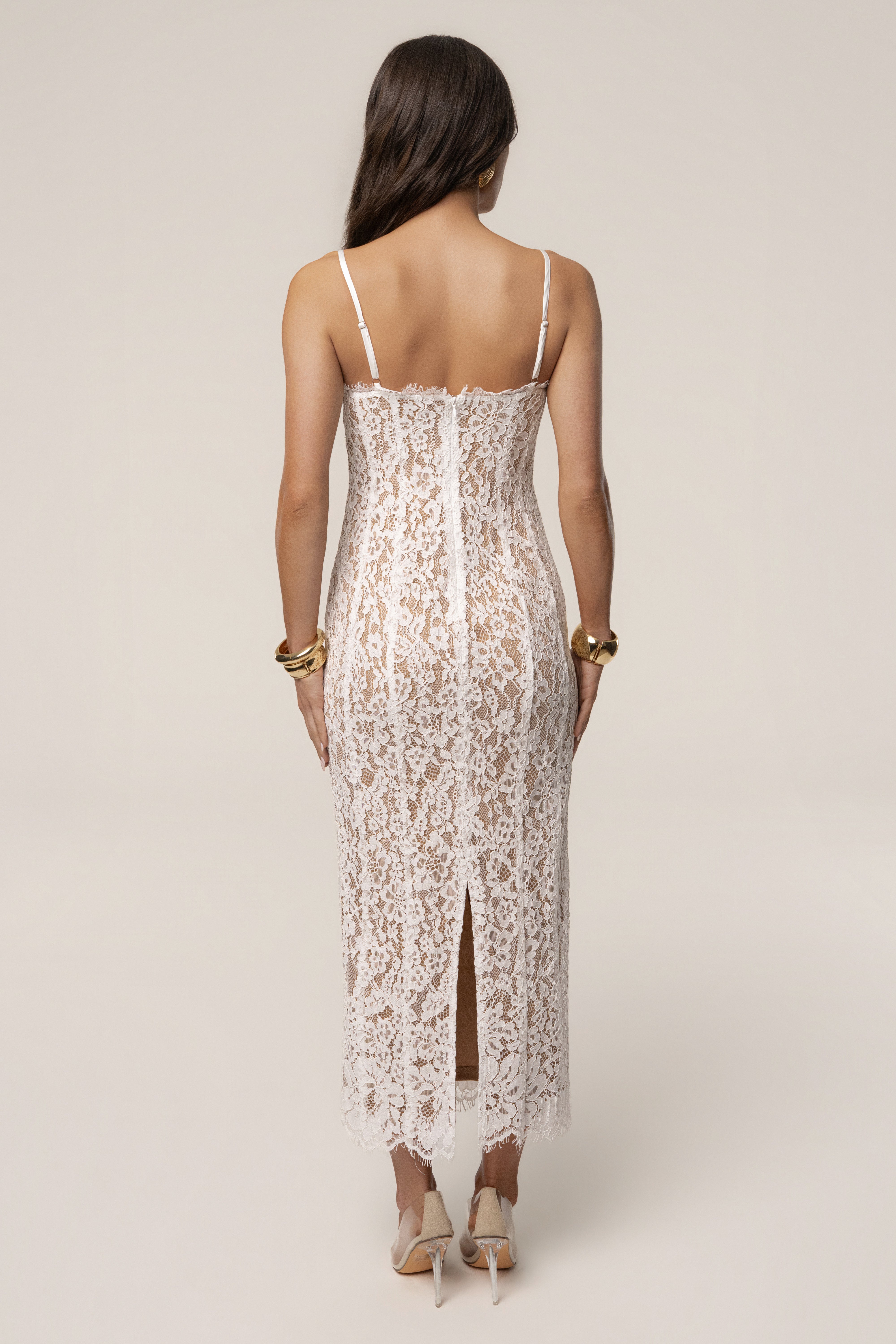 « Chant du Cœur » — Robe Mi-Longue Corset en Dentelle, Blanc