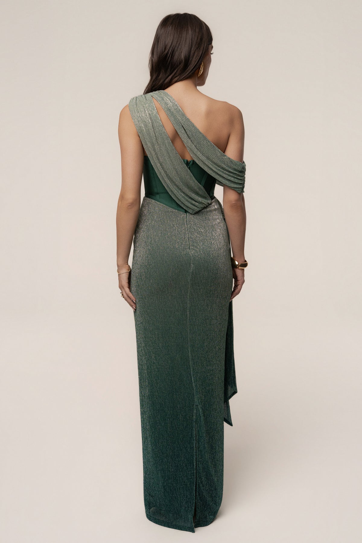 «Émeraude fluide» — robe longue, verte