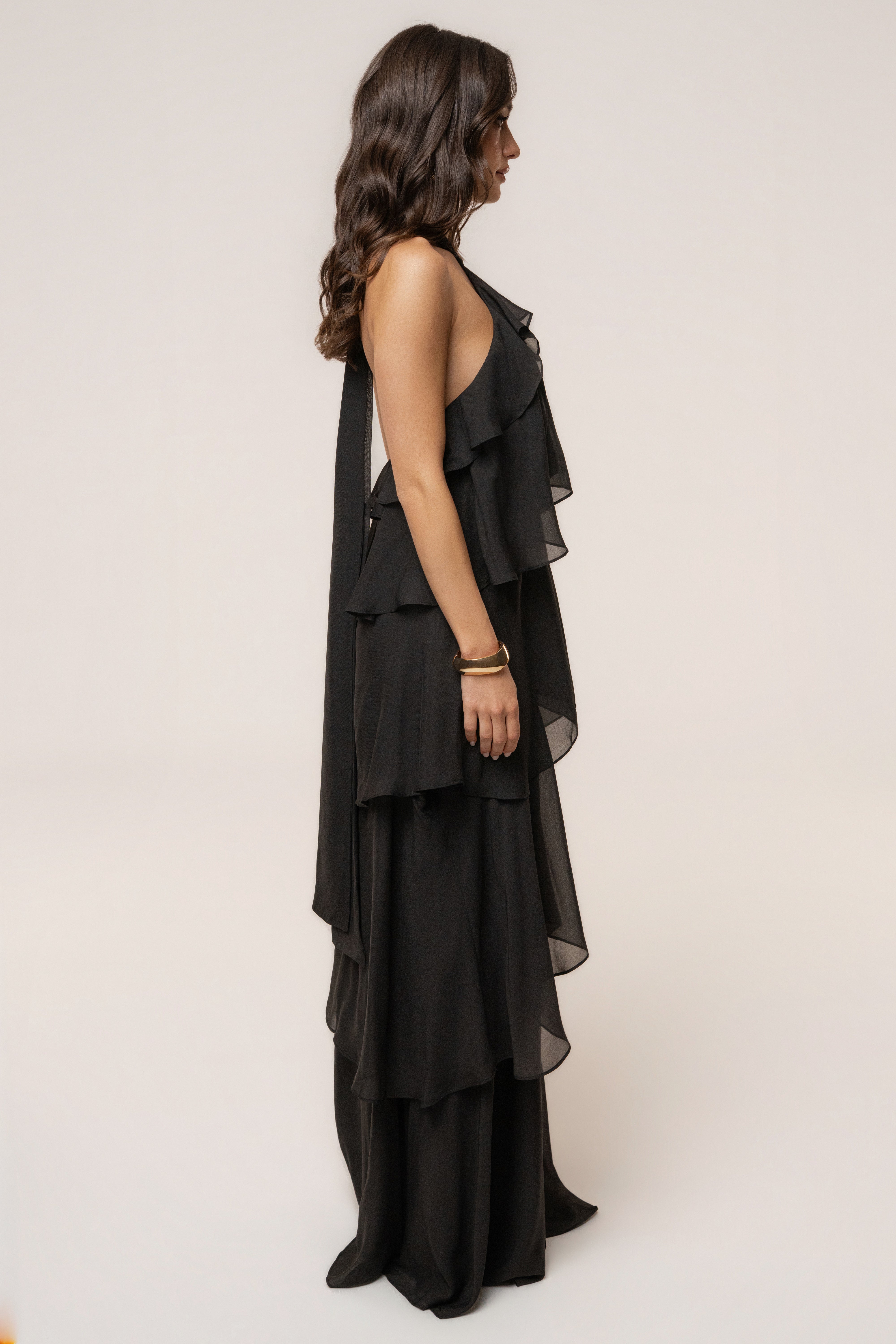 « Tête dans les Nuages » — Robe Longue en Mousseline, Noir