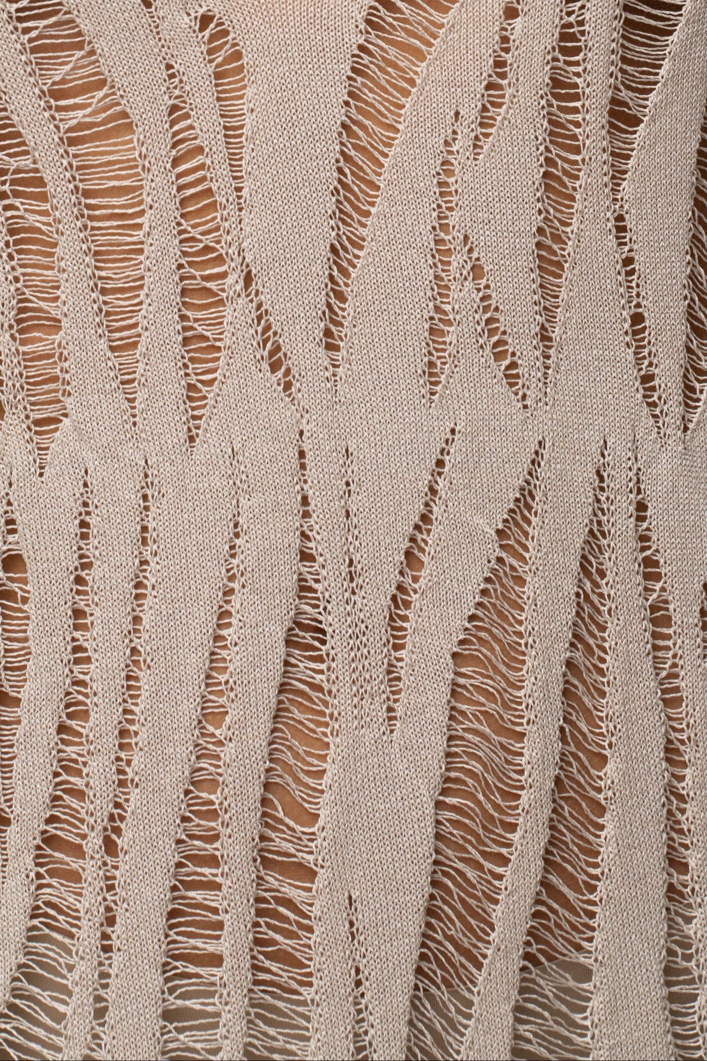 « Vague Nocturne » — Robe Longue Dos Nu Ajourée, Pierre