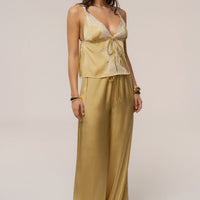« Brise de Laguna » — Ensemble Pantalon Large Satiné, Jaune