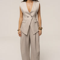 « Executive » — Ensemble Tailleur Rayé, Beige