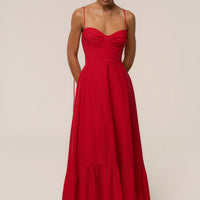 « Romance Fluide » — Robe Longue Bustier Volantée, Rouge