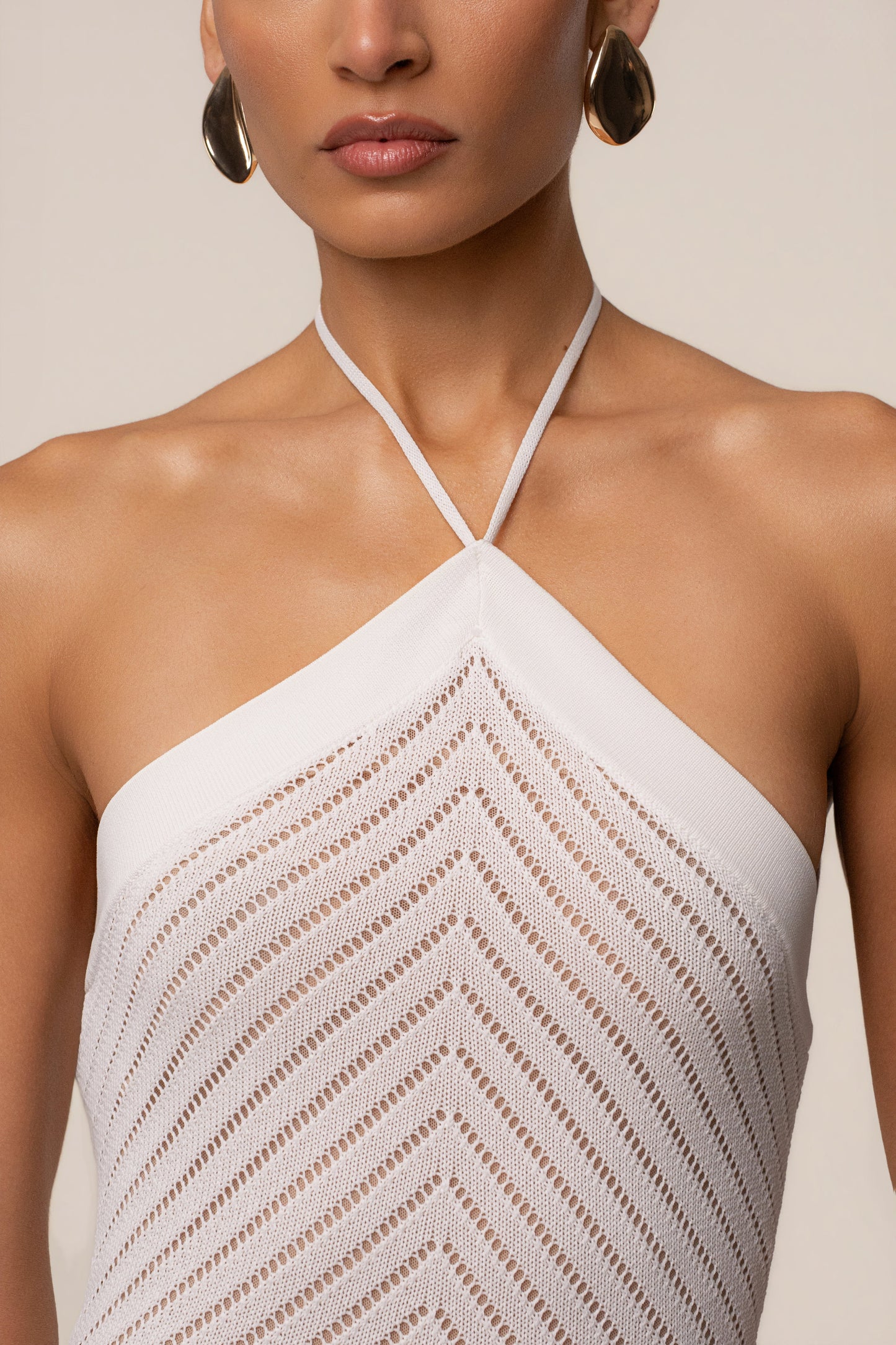 « Heure Tardive » — Robe Longue Halter Côtelée, Blanc