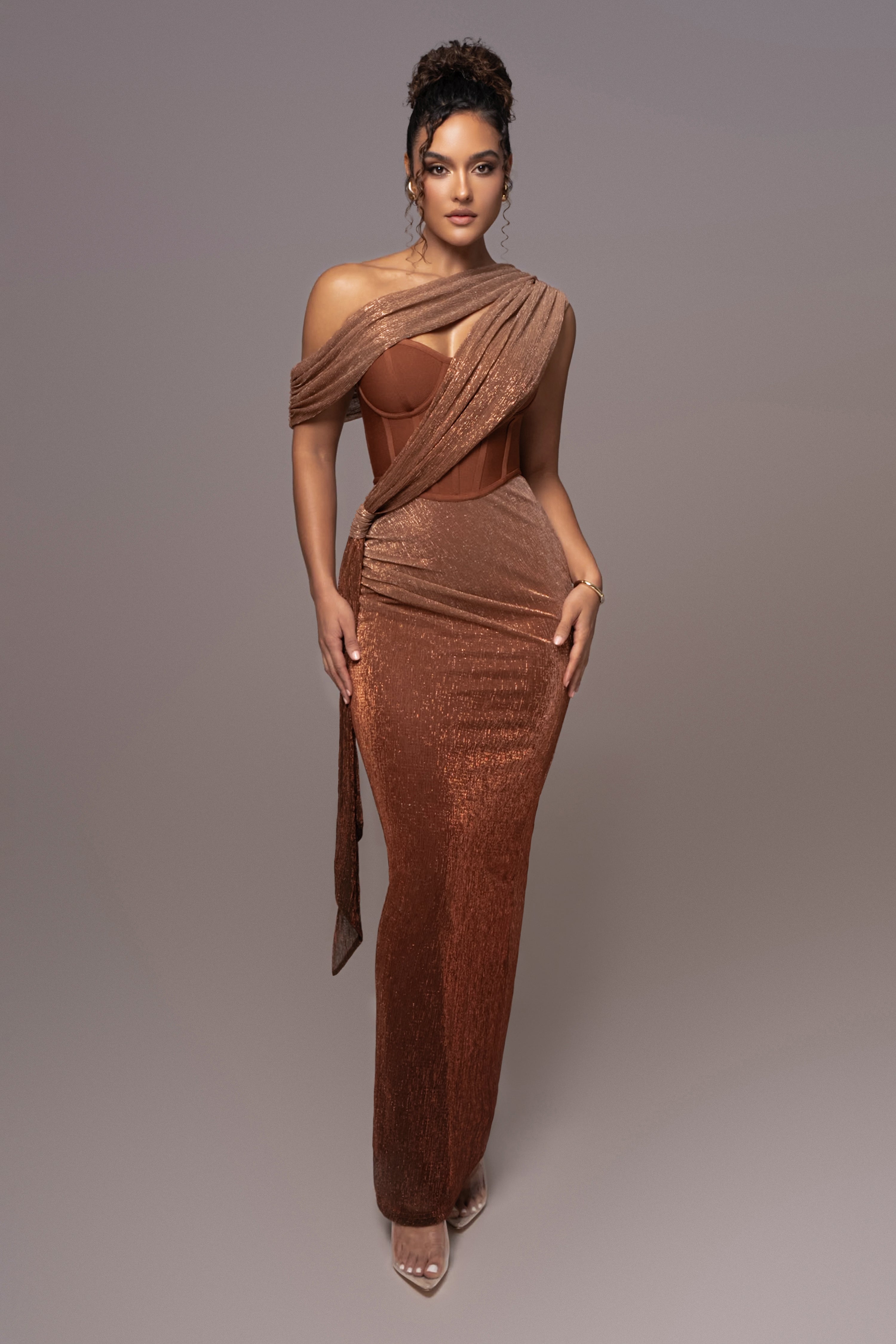 « Céleste » — Robe Longue Drapée Bandage, Or