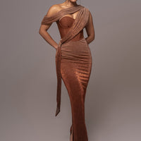 « Céleste » — Robe Longue Drapée Bandage, Or