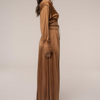 « Ligne Haute » — Robe Longue à Col, Fauve