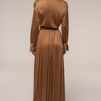 « Ligne Haute » — Robe Longue à Col, Fauve