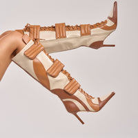 « Lumière » — Bottes à talon stiletto, Camel