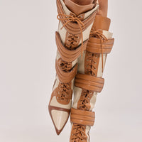 « Lumière » — Bottes à talon stiletto, Camel