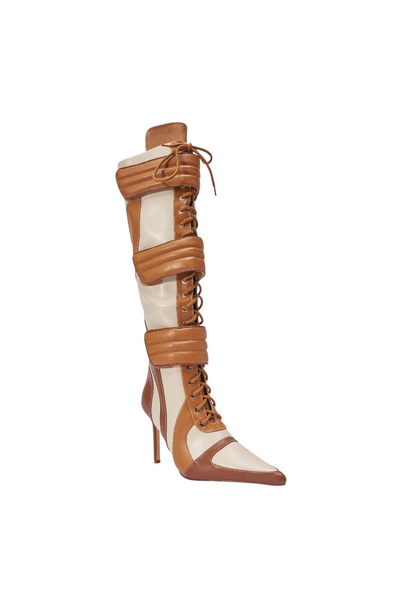 « Lumière » — Bottes à talon stiletto, Camel
