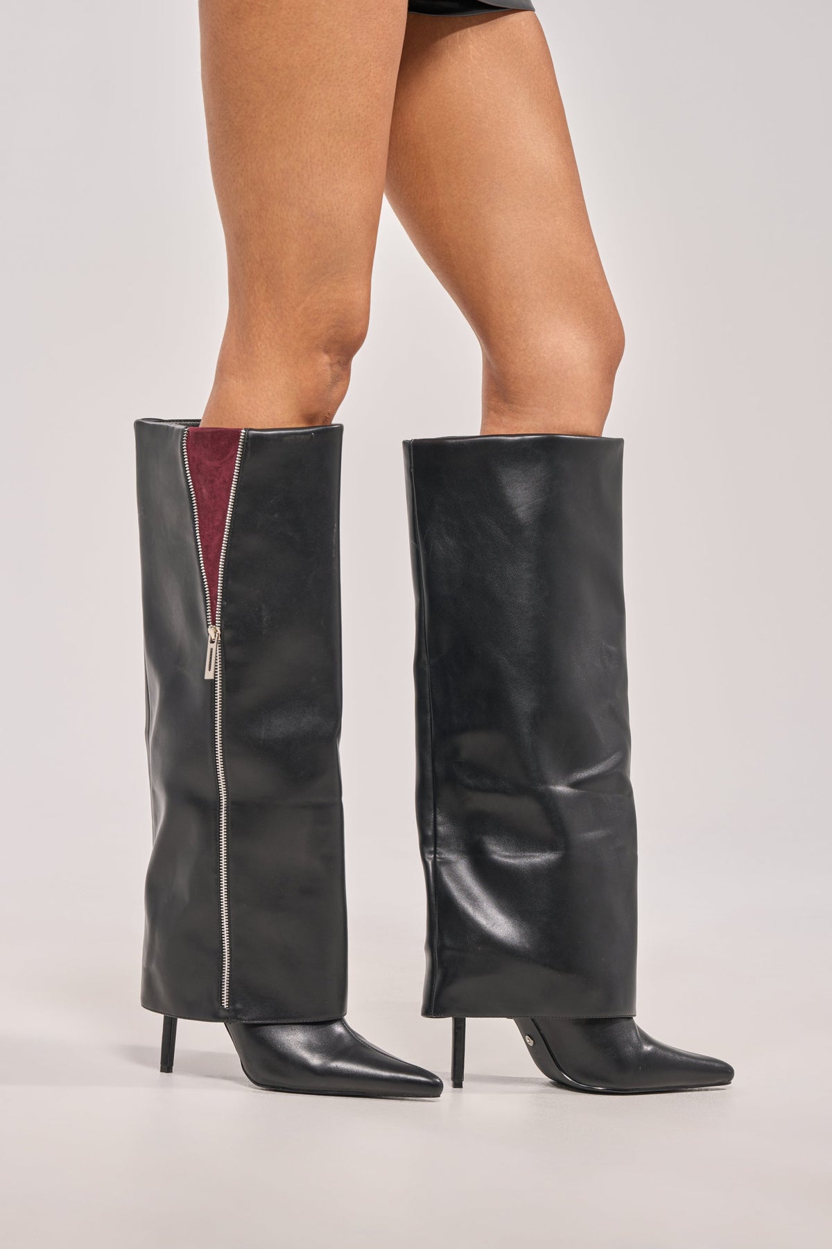 « Nuit » — Bottes à talon stiletto, Noir