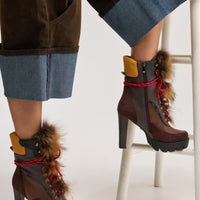 « Pétale » — Bottes à talon bloc, Marron