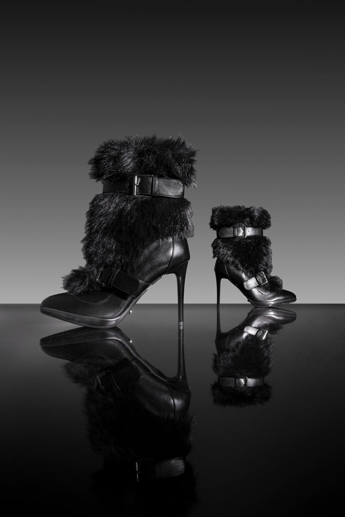 « Nocturne » — Bottes à talon stiletto, Noir