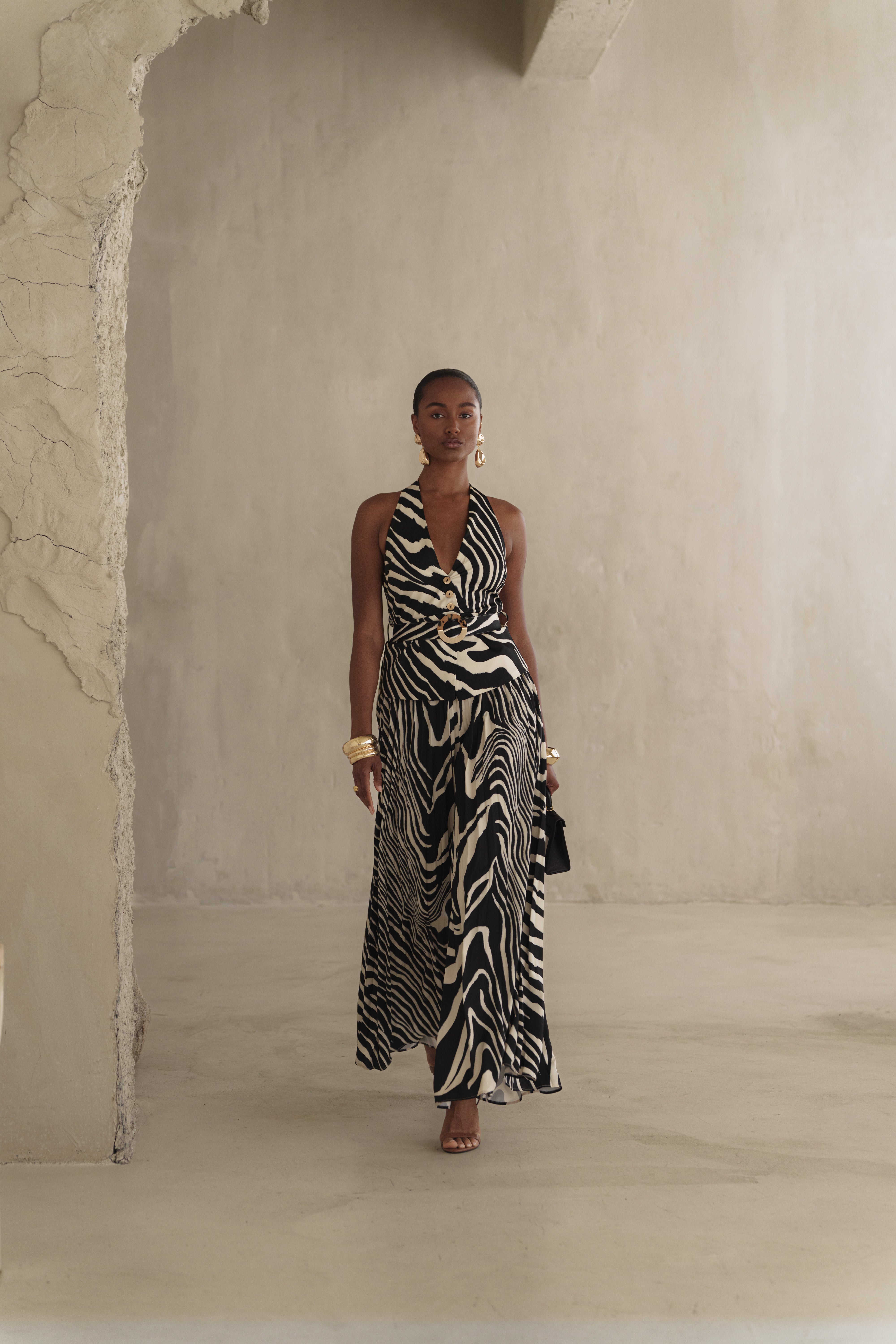 « Oasis Sauvage » — Ensemble Pantalon Large Imprimé, Noir