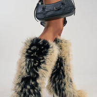 « Halo » — Bottes à talon stiletto, Beige
