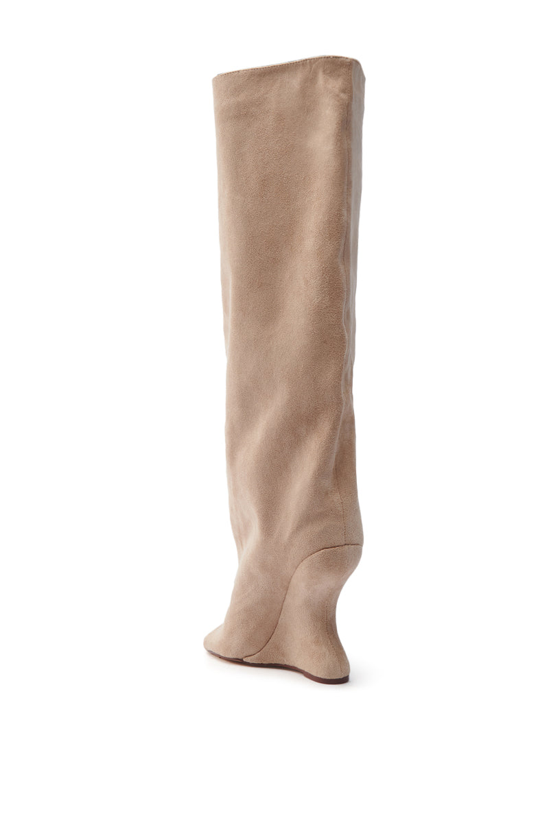 « Aurore » — Bottes structurées, Nude