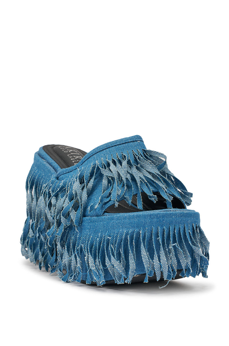 « Rivage » — Sandales Plateforme Frangées en Denim, Bleu Indigo