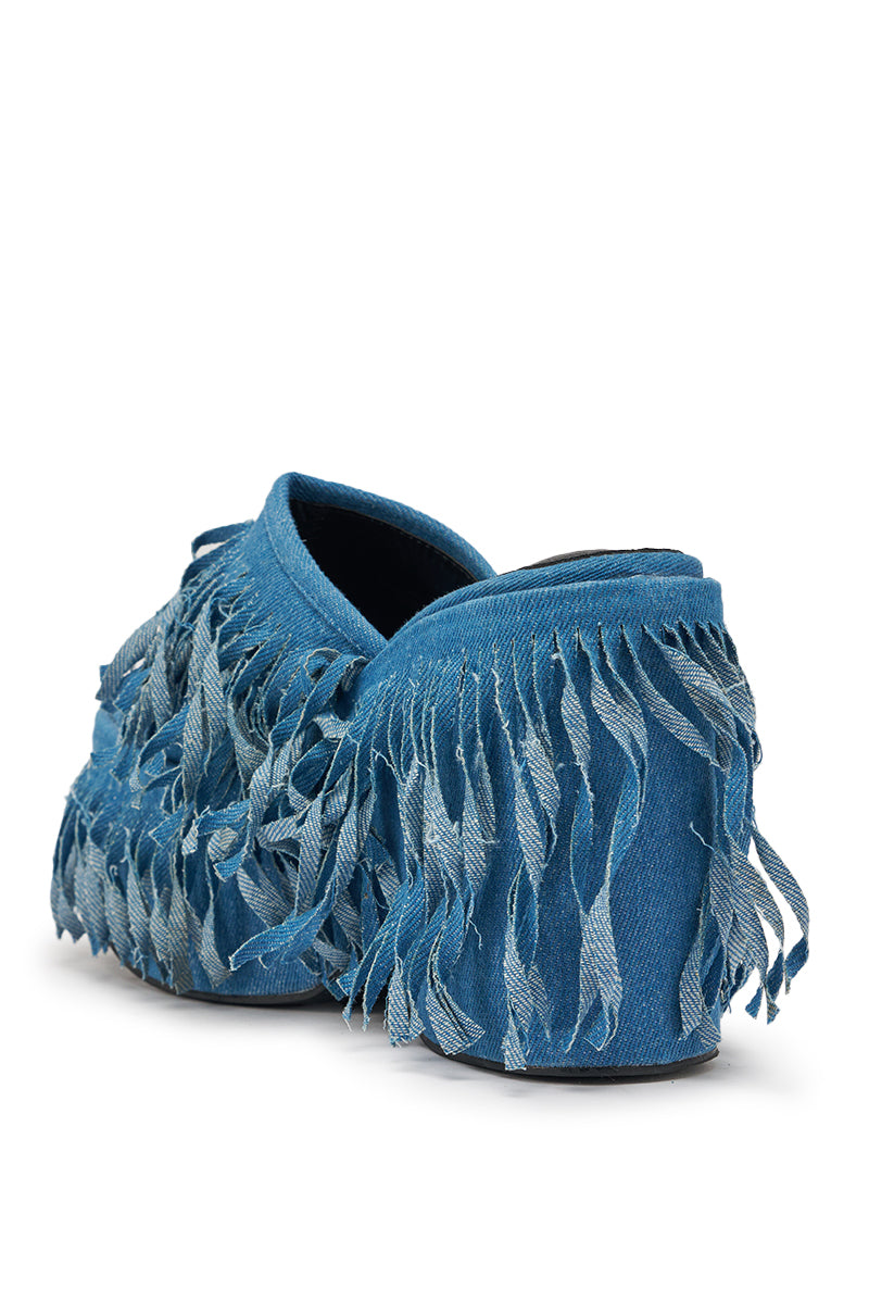 « Rivage » — Sandales Plateforme Frangées en Denim, Bleu Indigo
