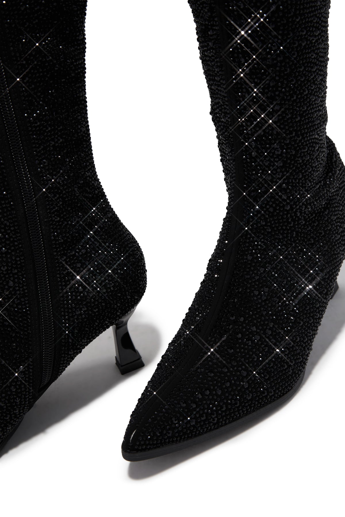 « Éclat Minuit » — Bottines à Petit Talon Ornées, Noir
