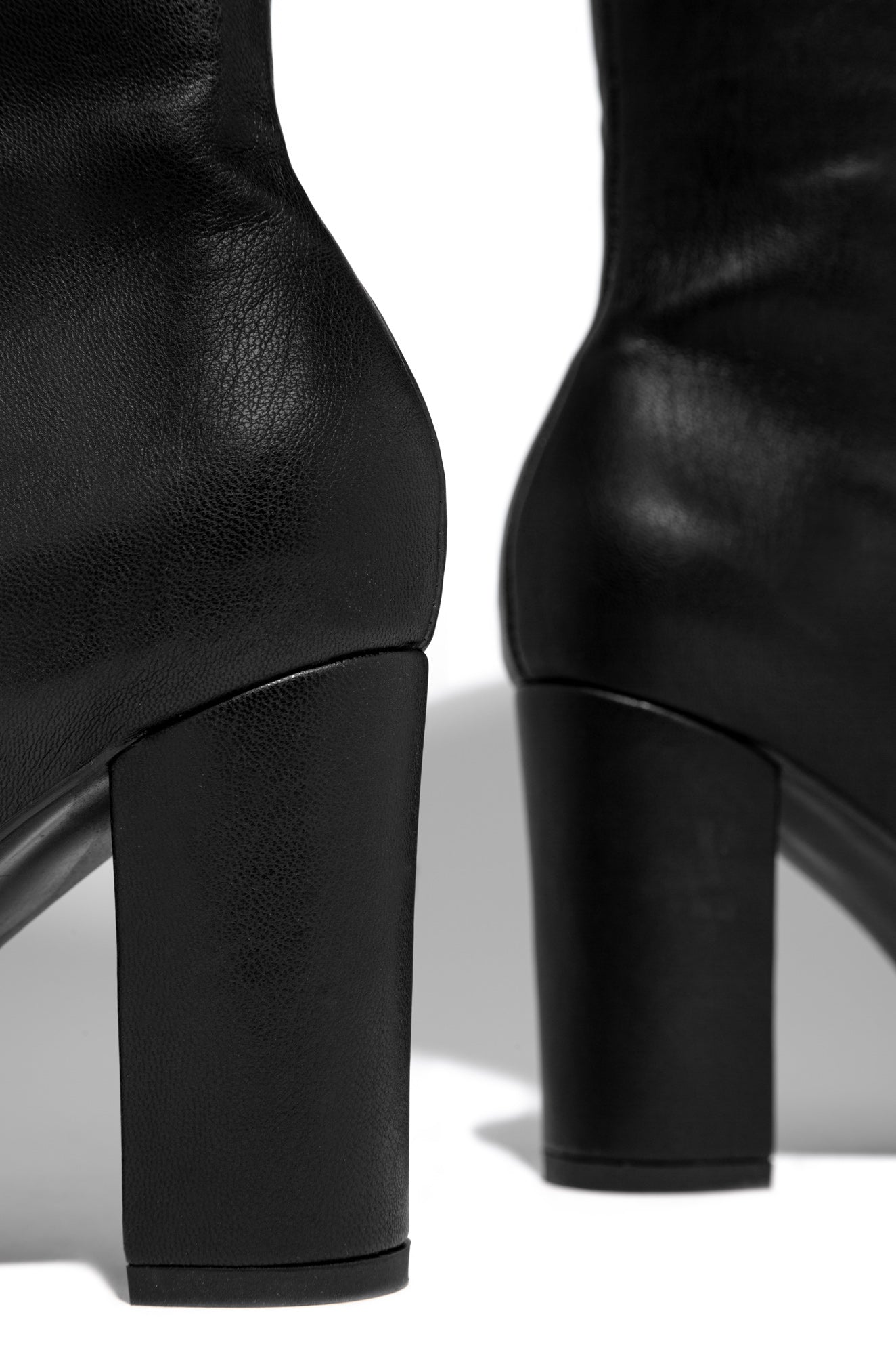 « Minuit » — Bottes hautes à Talon Bloc, Noir
